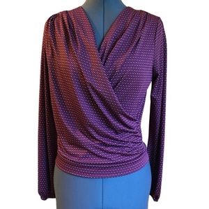 Haute Monde V Neck Cross Over w/Hideaway Snap Closure & Ruched Waistline Medium.